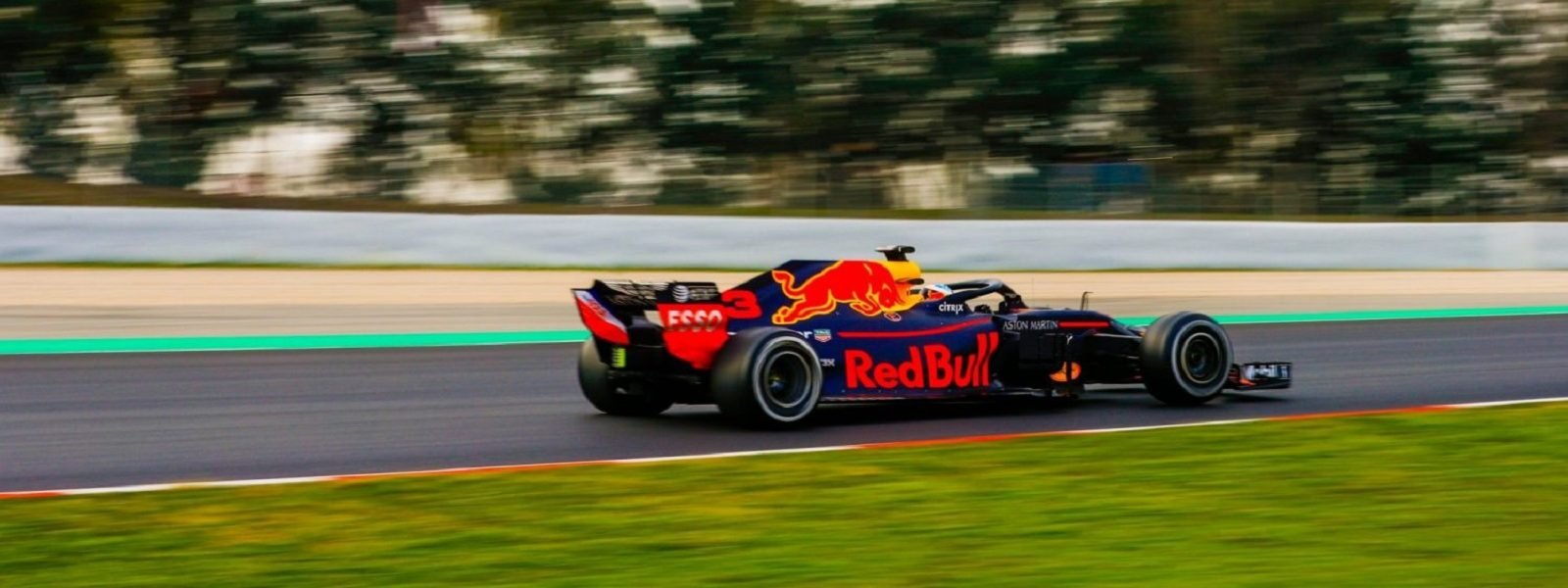 Foto de Teste 6: Red Bull lidera com McLaren enfrentando novos problemas