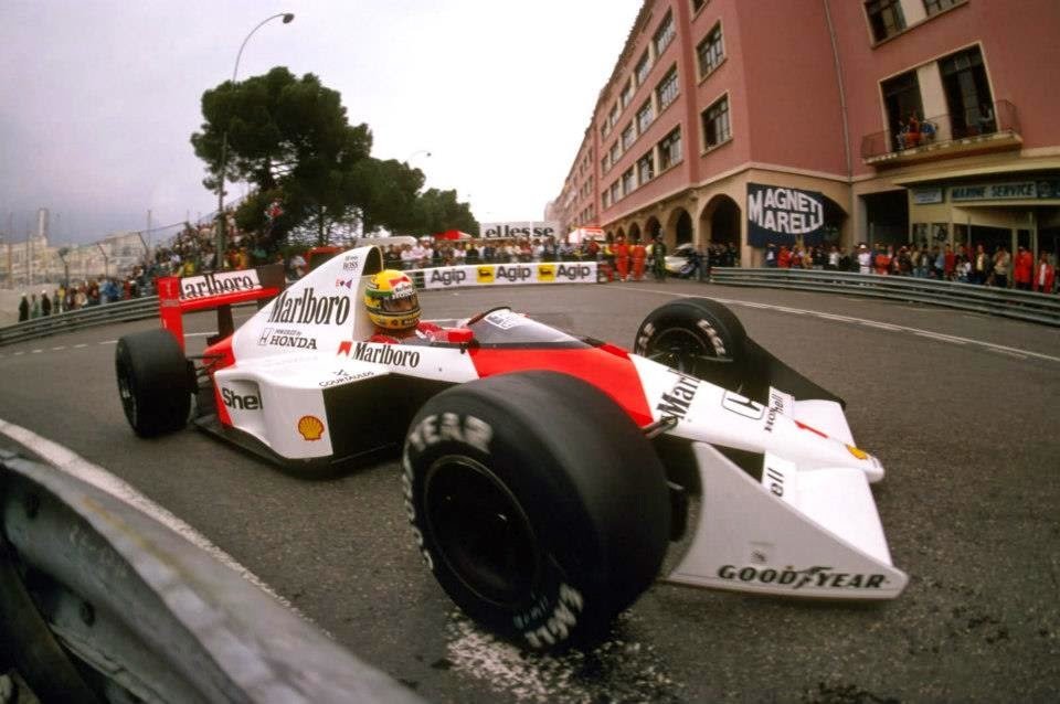 Ayrton Senna vence GP de Mônaco de 1989, pois era questão de honra