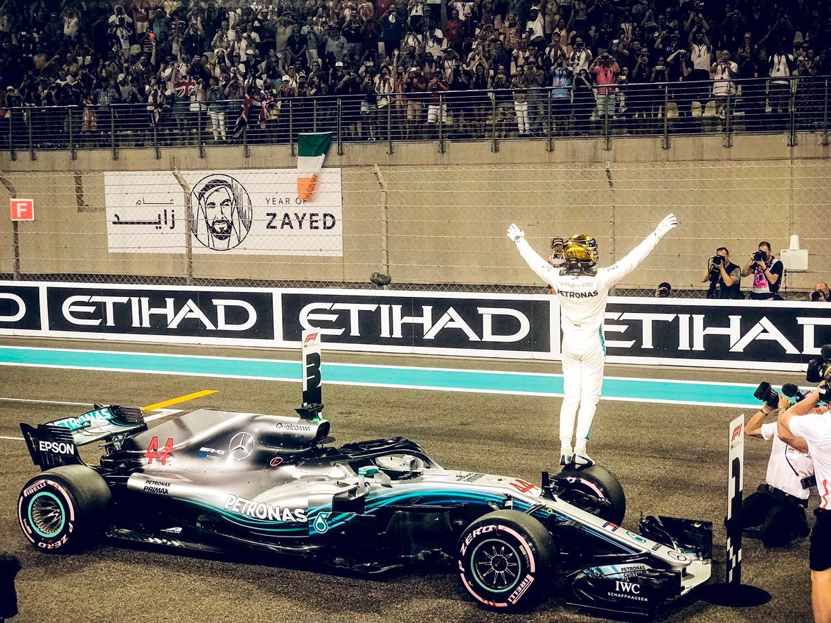 Foto de Classificação Abu Dhabi – Hamilton surpreende de novo e crava última pole do ano