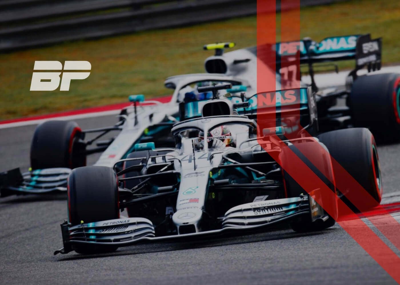 Foto de GP da China – Lewis Hamilton vence corrida 1000 em dia de atritos na Ferrari