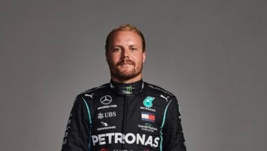 Foto de Valtteri Bottas vai permanecer na Mercedes para disputar a temporada 2021