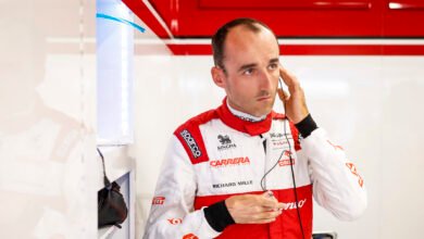 Foto de Robert Kubica vai participar do TL1 do GP do Bahrein no lugar de Raikkonen
