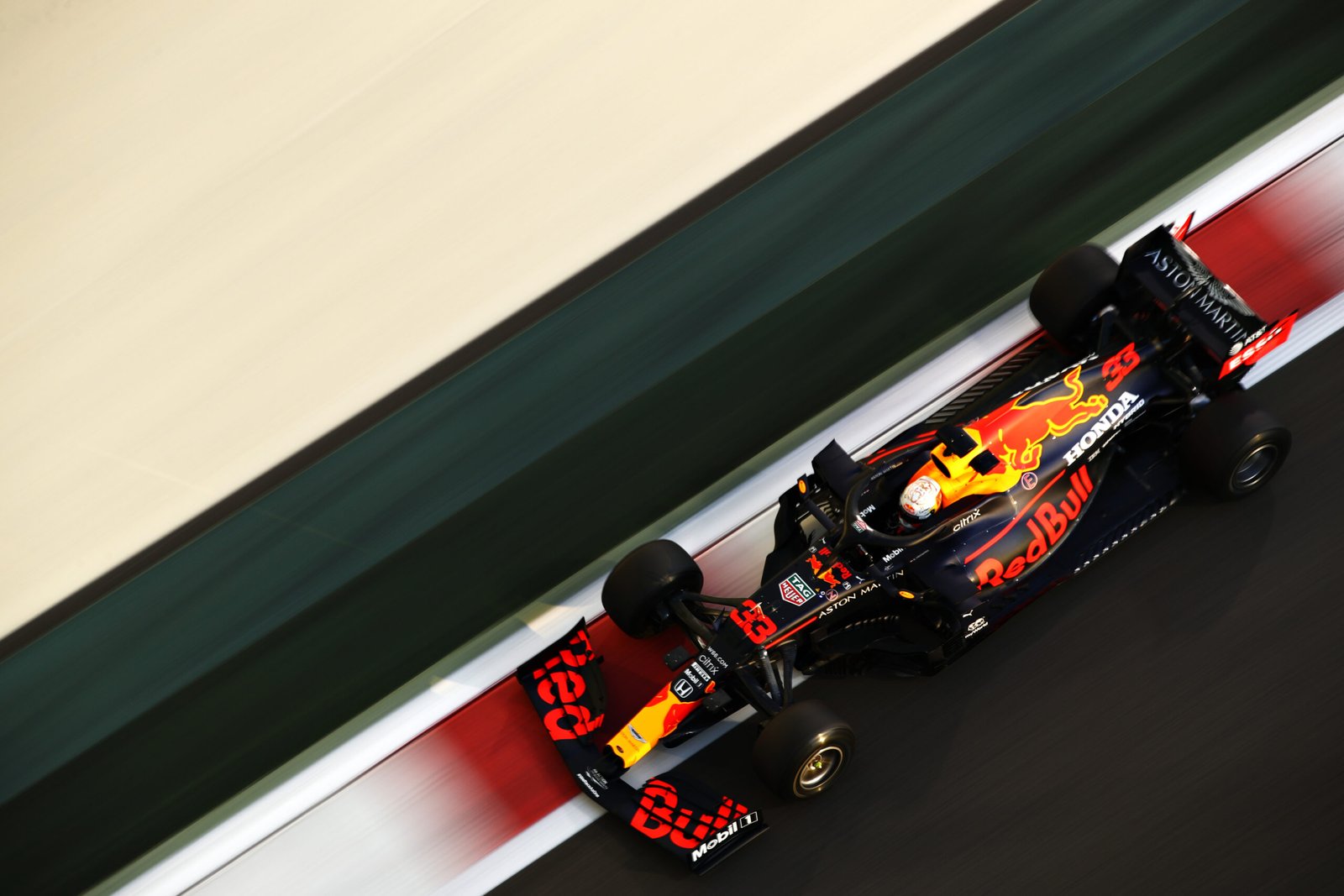 Foto de Dupla da Red Bull domina terceiro treino livre em Abu Dhabi
