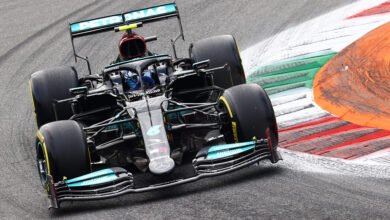 Foto de Mercedes troca componentes do motor e Bottas vai largar do fim do grid no GP da Itália