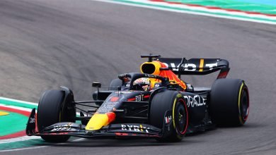 Foto de Verstappen fecha fim de semana perfeito vencendo o GP da Emilia-Romagna