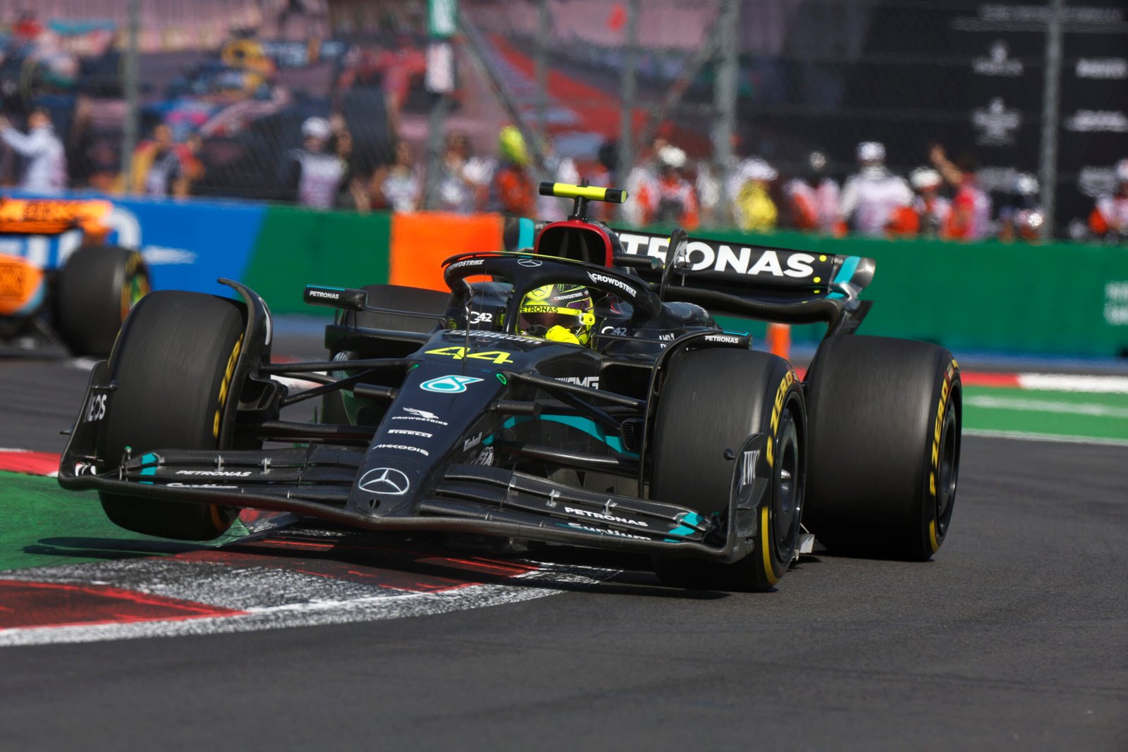 GP do México: Sainz lidera 1º treino em retorno de Fittipaldi, fórmula 1