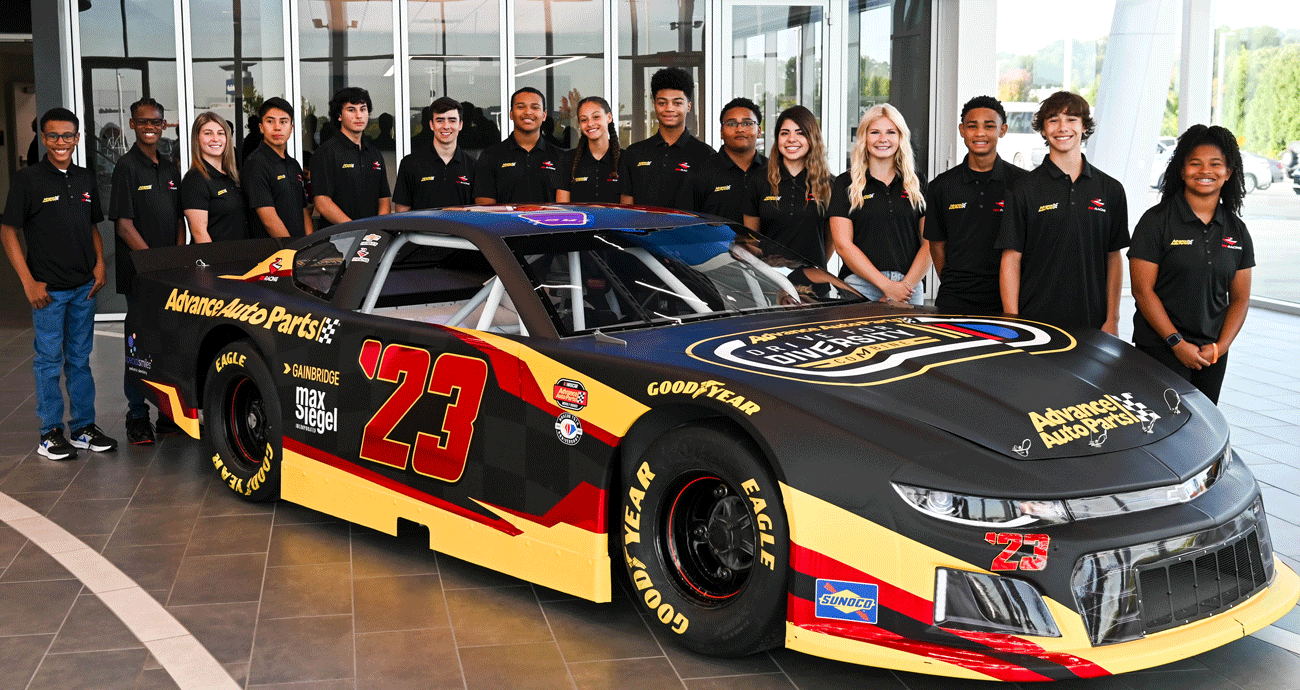Com Arthur Gama na lista, NASCAR divulga finalistas de programa de diversidade