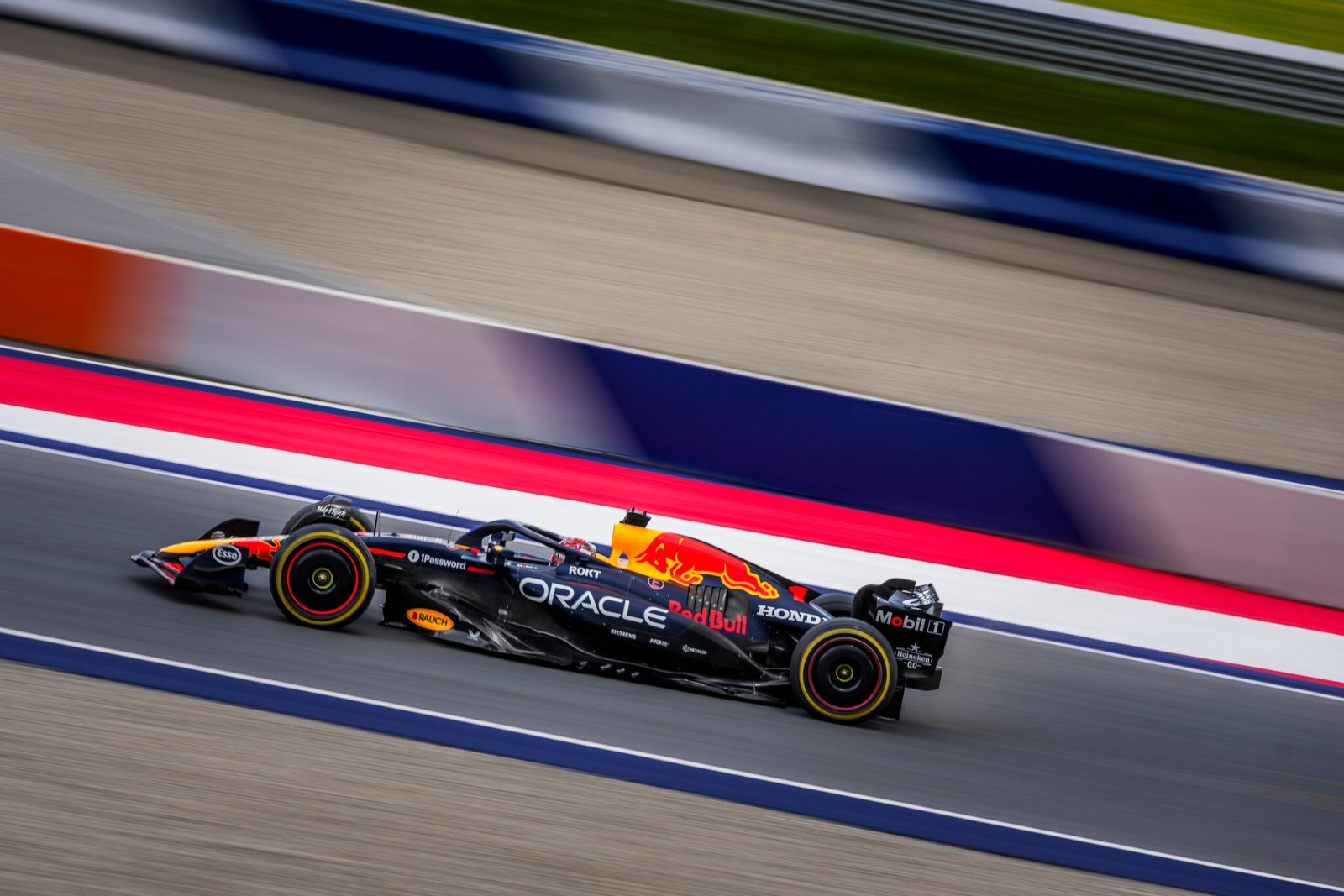 Red Bull leva atualização discreta à Áustria, mas promissora