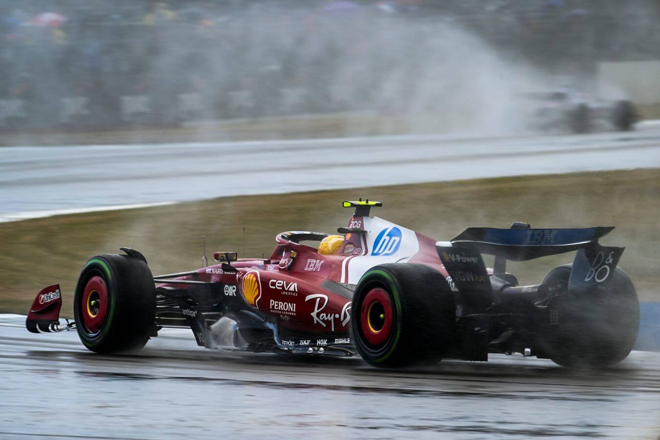 Ferrari perde o GPS de Hamilton e compromete estratégia em Silverstone