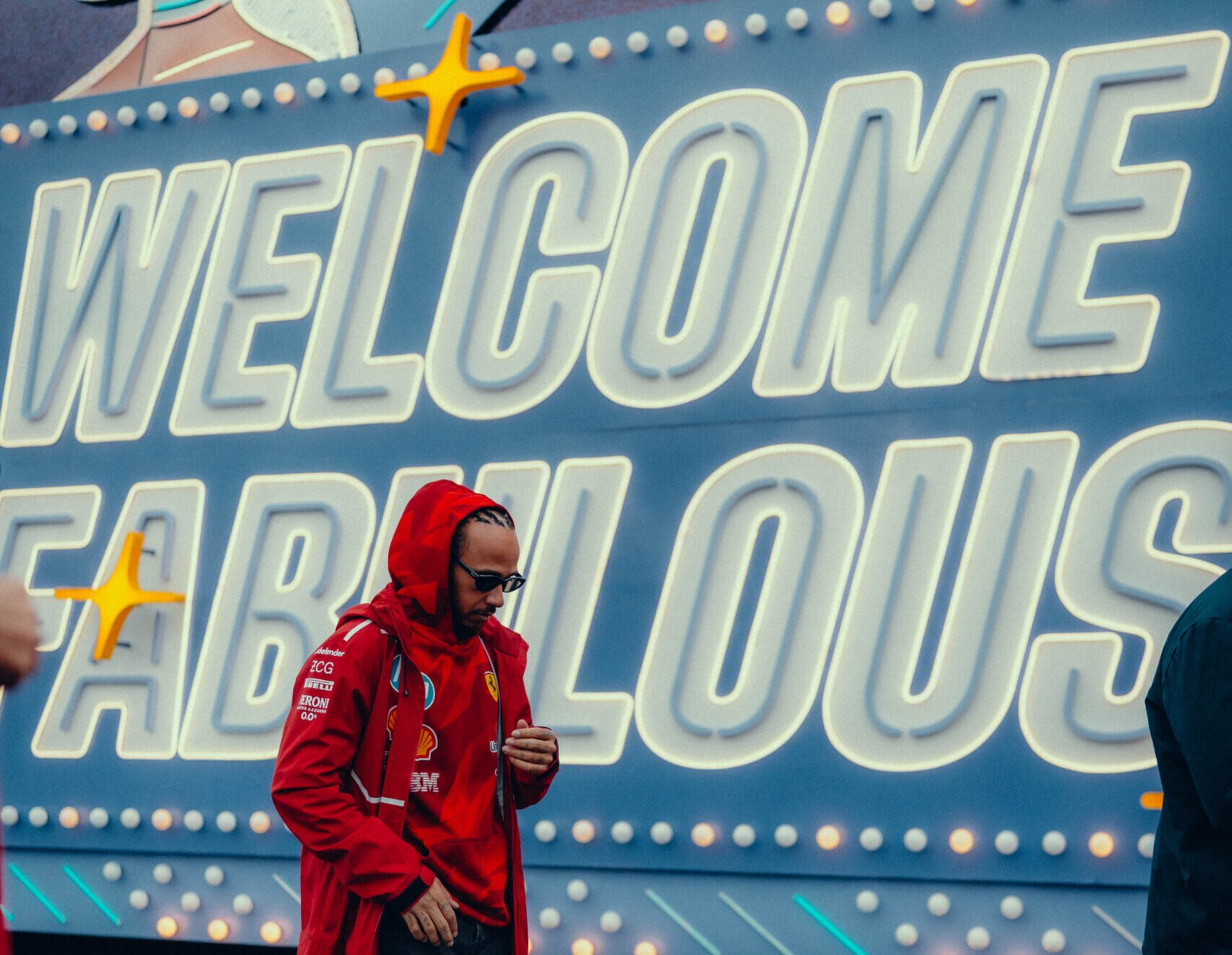 Hamilton vive pior classificação da carreira e cai no Q1 em Las Vegas