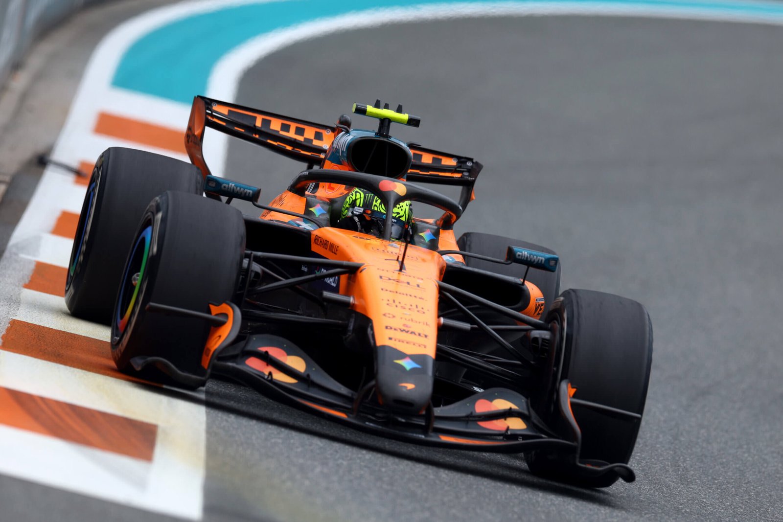 McLaren evolui em Miami, mas perde vitória por falhas de execução, avalia Andrea Stella